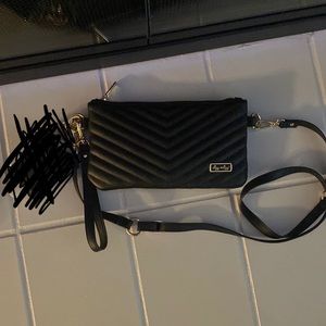 Itzy Ritzy Boss Pouch